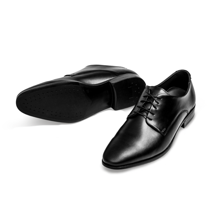 Polobotky James Black